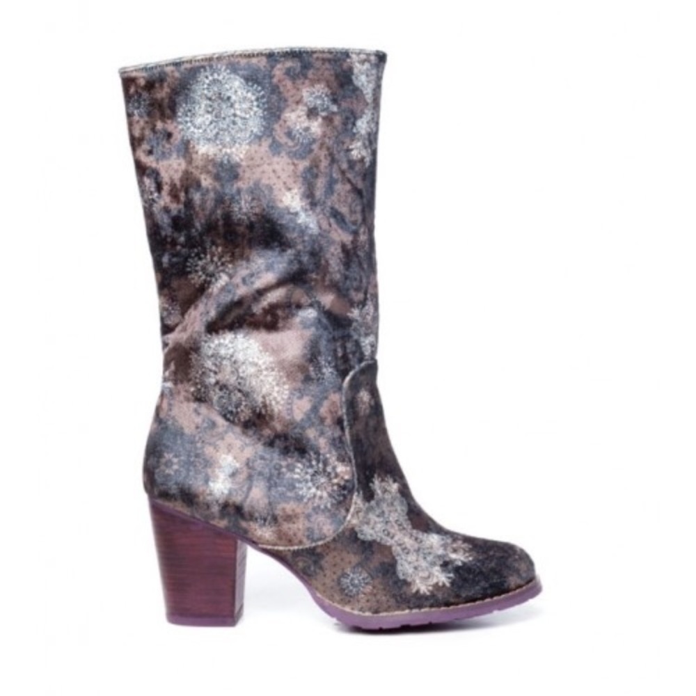 🎉 Host Pick 🎉 Desigual Velvet Heeled Boots